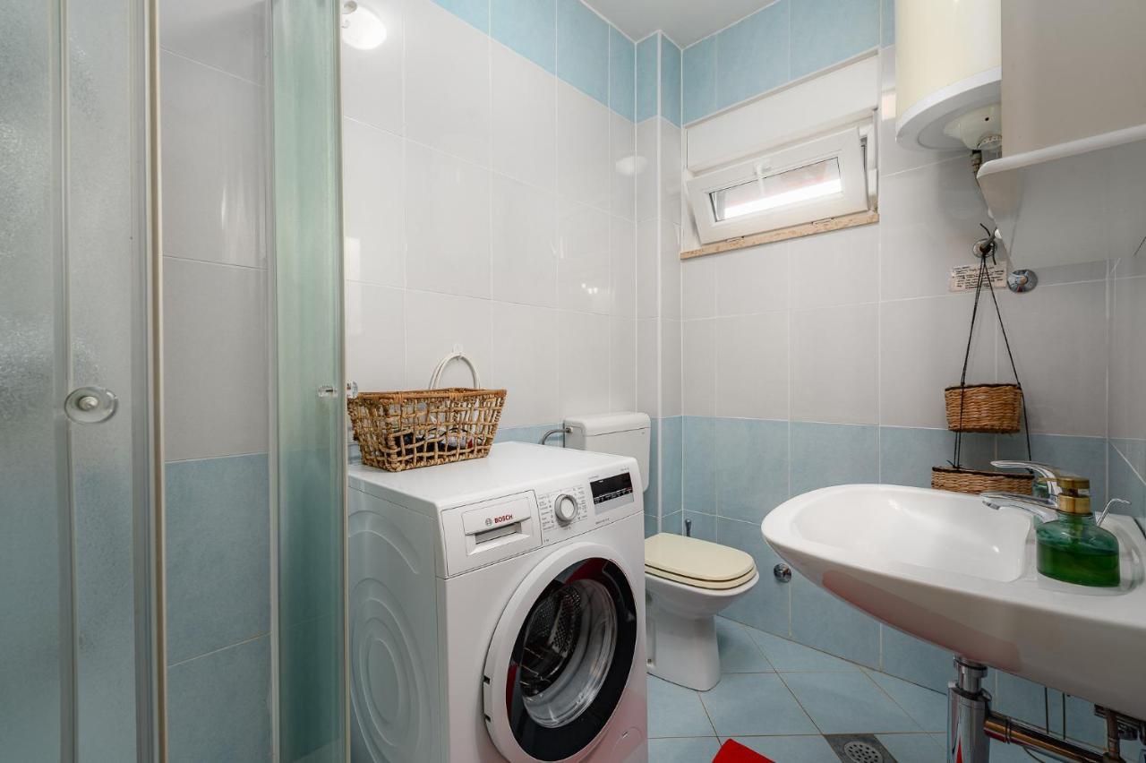 Apartment Ares 14 - Umag Center Eksteriør billede
